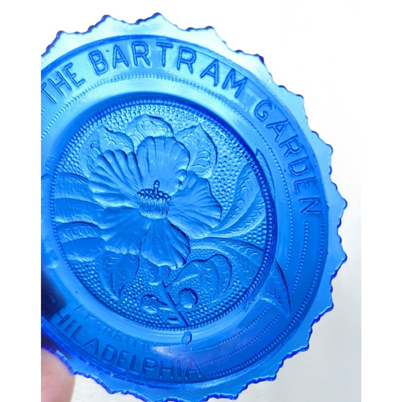The Bartram Garden Philadelphia Glass Window Decor Pairpoint Cup Plate Blue - Picture 7 of 9